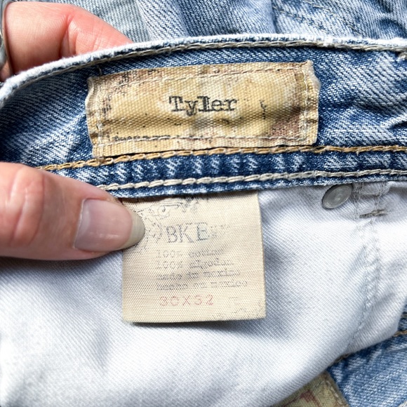 Reworked “vintage” BKE cutoff denim shorts - Picture 14 of 16